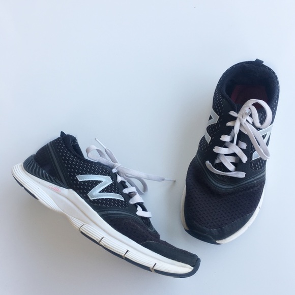 new balance 711 womens Blue
